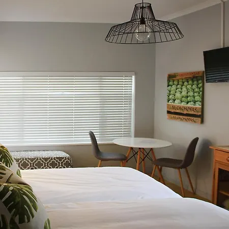 Olive Tree Private Rooms In Stellenbosch- No Load Shedding Exterior photo